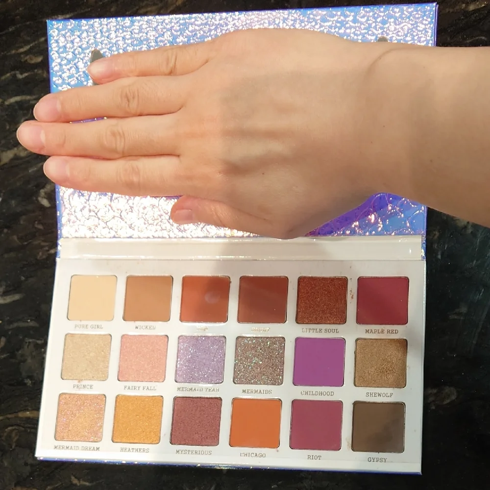 NIB My Little Sea-Maid 18 Color Eyeshadow Palette
